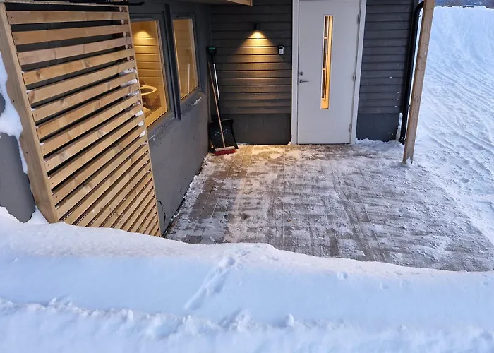 By The Lyngenfjord * Olderdalen